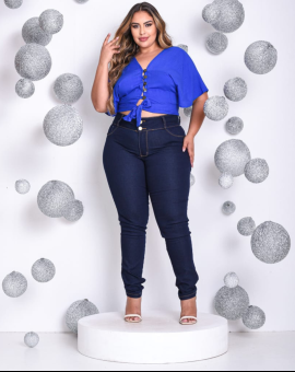 Calça Plus Size Jeans Skinny Lavagem Escura