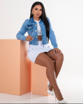 Jaqueta Jeans Feminina Lavagem Clara