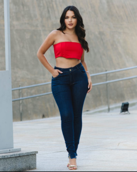 Calça Feminina Skinny Lavagem Escura