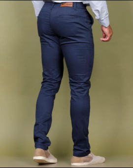 Calça Social Corte Reto em Alfaiataria