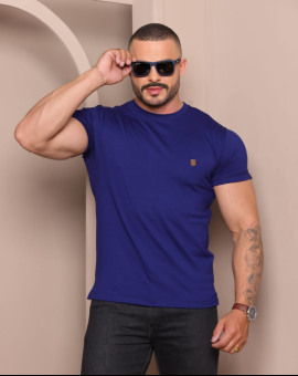 Camiseta Masculina Lisa Azul Marinho