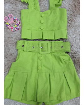 Conjunto Infantil em Alfaiataria de Menina