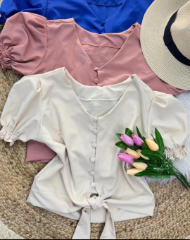 Cropped Manga Princesa com Botão Frontal