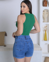 Short Jeans Curto Cós Alto Lavagem Clara Atacado na Rua 44 Goiânia