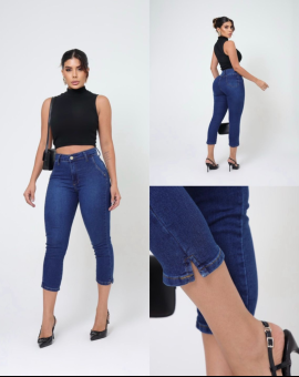 Calça Capri com Lavagem Escura