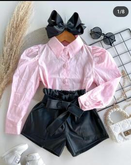 Conjunto Blogueirinha Camisa e Short de Courino