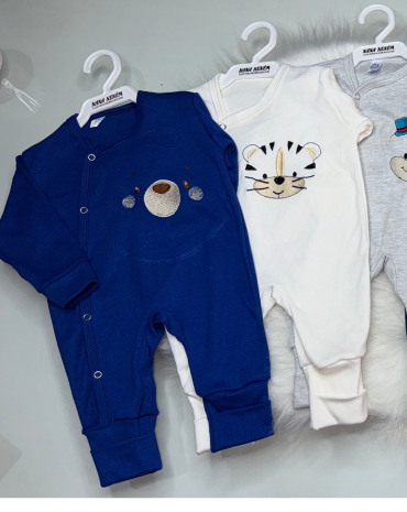 macacao-infantil-bordado-com-personagens-atacado-rua-44-goiania 