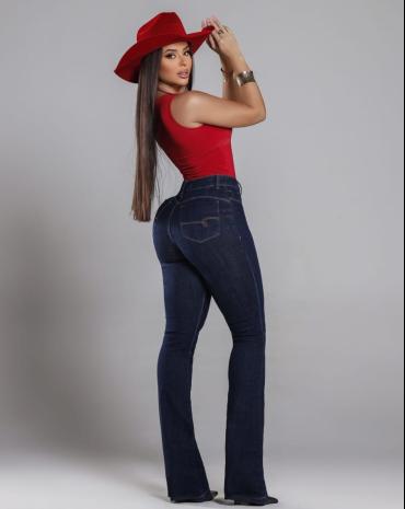 calca-feminina-semi-flare-no-jeans-premium-atacado-rua-44-goiania 