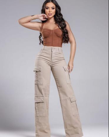 calca-jeans-feminina-wide-leg-bolso-cargo-atacado-rua-44-goiania 