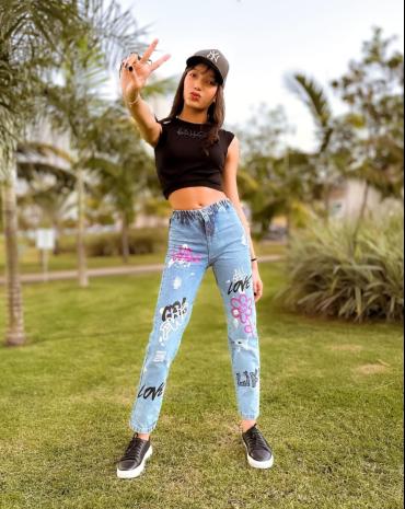 calca-jeans-infanto-juvenil-estampada-feminina-atacado-rua-44-goiania 