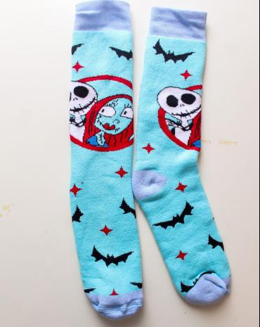 meia-adulto-cano-alto-colorida-de-personagens-atacado-rua-44-goiania 