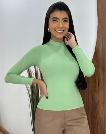 blusa-feminina-manga-longa-de-suplex-atacado-rua-44-goiania 