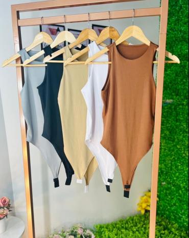 body-regata-no-suplex-liso-atacado-rua-44-goiania 