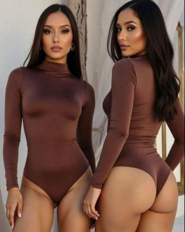 body-manga-longa-e-gola-alta-atacado-rua-44-goiania 