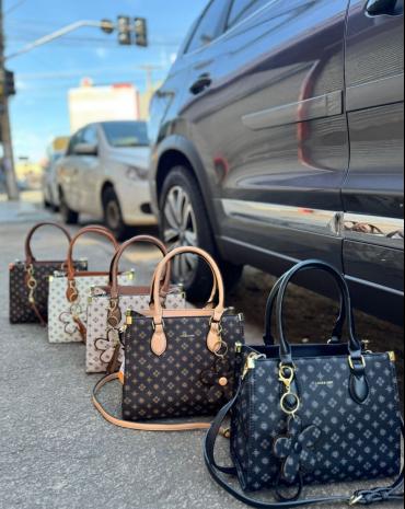 bolsa-feminina-pequena-transversal-estampada-atacado-rua-44-goiania 