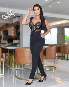 Calça Social Feminina de Alfaiataria Preta