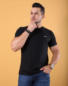 Camiseta Básica Masculina Multimarcas