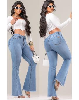 Calça Jeans Flare Lavagem Clara