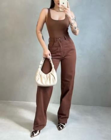 calca-jeans-feminina-wid-leg-marrom-atacado-rua-44-goiania 