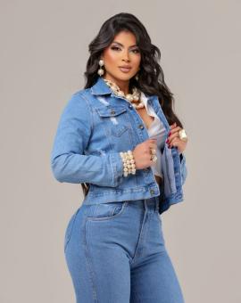 Jaqueta Jeans Feminina Estilosa