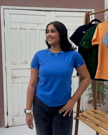 t-shirt-feminina-delicada-100-algodao-atacado-rua-44-goiania 