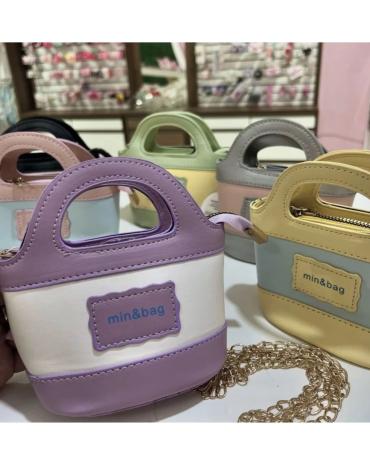 bolsinha-infantil-colorida-com-alca-lateral-atacado-rua-44-goiania 