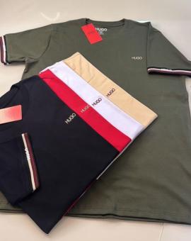 Camiseta Masculina Peruana Detalhe na Manga