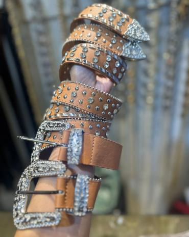 cinto-de-couro-com-pedraria-atacado-rua-44-goiania 