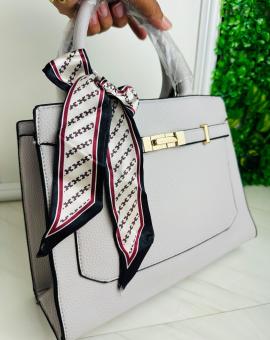 Bolsa de Couro com Alça de Mão