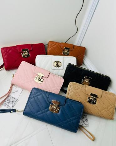 carteira-feminina-de-couro-com-ziper-atacado-rua-44-goiania 