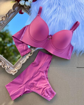 Conjunto Calcinha e Sutiã Básico