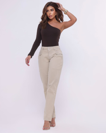 calca-jeans-feminina-mom-bege-atacado-rua-44-goiania 