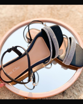 Rasteirinha Preta Feminina com Strass