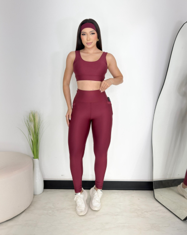 conjunto-fitness-top-e-calca-leg-atacado-rua-44-goiania 