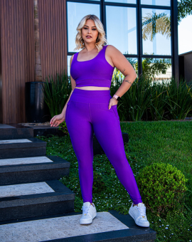 Conjunto Top e Calça Leg Plus