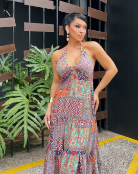 Vestido Longo Estampa Indiana Decotado
