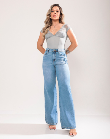 calca-jeans-do-momento-wid-leg-atacado-rua-44-goiania 