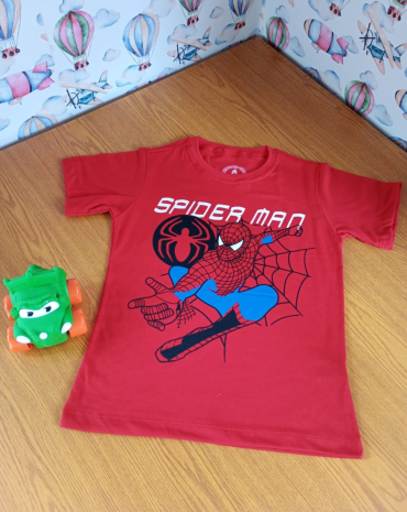 camiseta-infantil-estampa-homem-aranha-atacado-rua-44-goiania 
