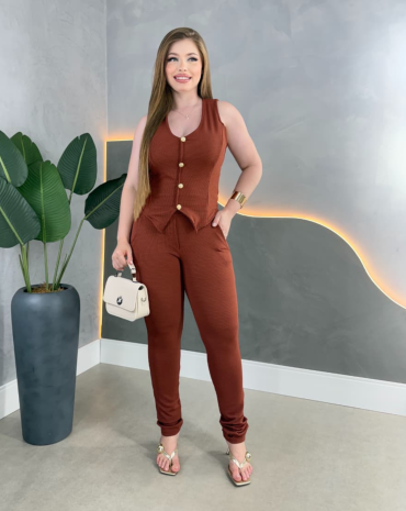 conjunto-feminino-calca-montaria-e-colete-atacado-rua-44-goiania 