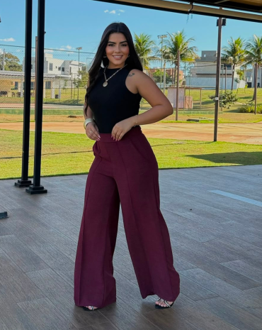 calca-feminina-pantalona-no-crepe-dunas-atacado-rua-44-goiania 