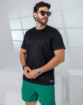 Camiseta Masculina Lisa Dry Fit