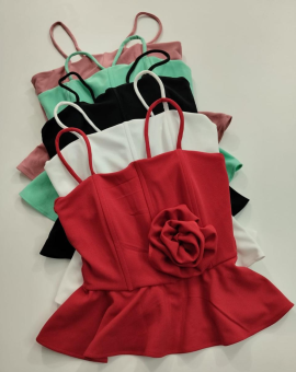 Blusa de Alcinha Aplicação Flor