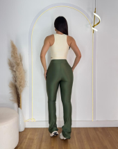 Conjunto Fitness Top e Calça Flare Atacado 44 Goiânia