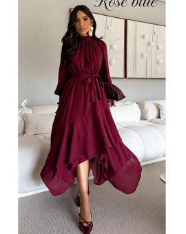 Vestido Assimétrico de Manga Longa