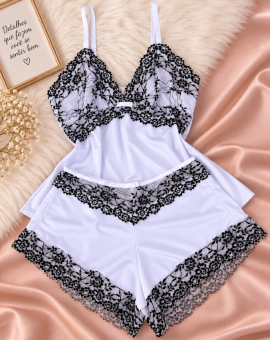 Baby Doll Branco com Renda Preta