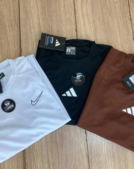 Camiseta Masculina para Treino Básica
